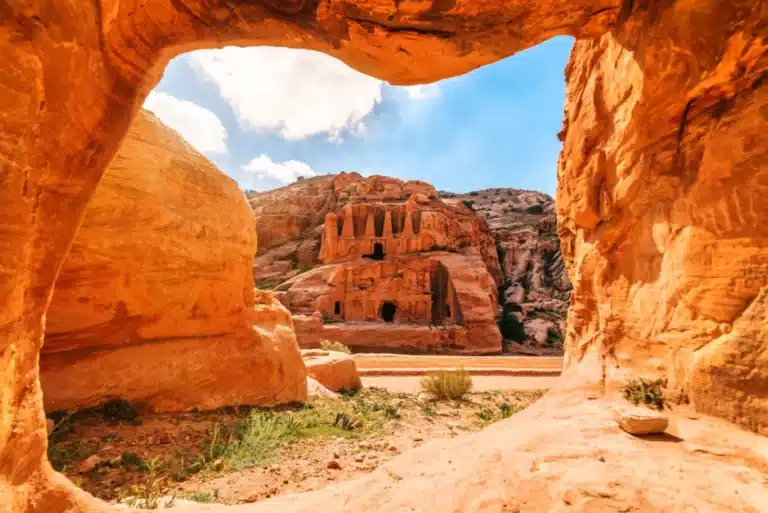 ruines de petra en journée