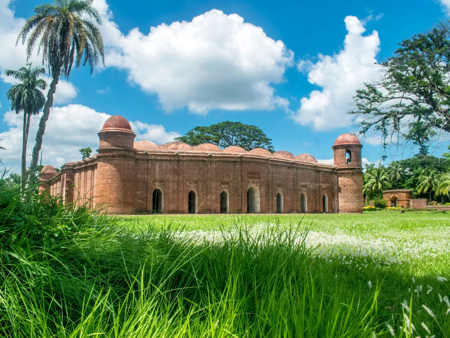 Mosquée Baitul Mukarram Dhaka Bangladesh