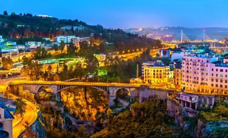 algérie nature surprenante ville de constantine illuminé